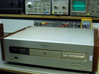 Technics Z1000